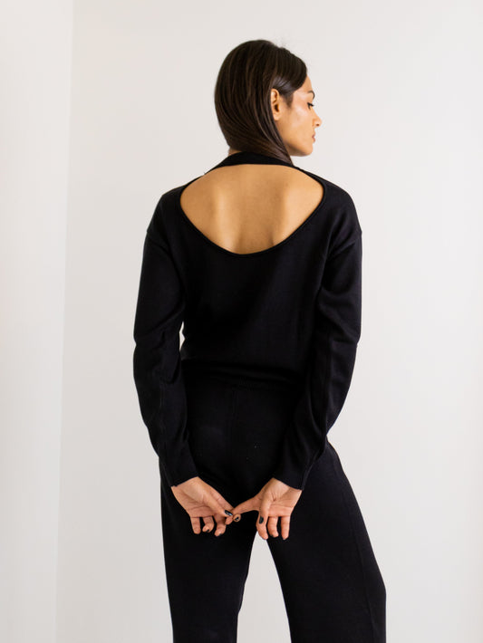 MIDNIGHT BACKLESS SWEATER